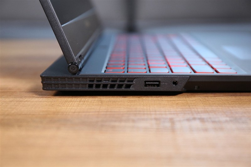 聯想Y7000游戲本怎么樣 聯想拯救者Y7000評測