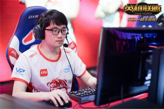 LOLLPL夏季賽8月3日首發名單公布 Yuuki和Cool新老對決