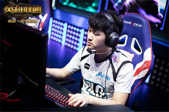 LOLLPL夏季賽8月3日首發(fā)名單公布 Yuuki和Cool新老對(duì)決