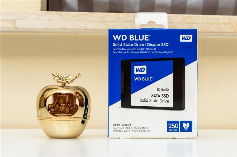 西部數(shù)據(jù)250GB藍(lán)盤固態(tài)硬盤評測 告別機(jī)械硬盤時(shí)代