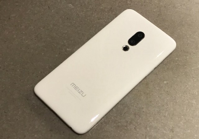 魅族15和16哪個更好?魅族16對比魅族15秒懂區別