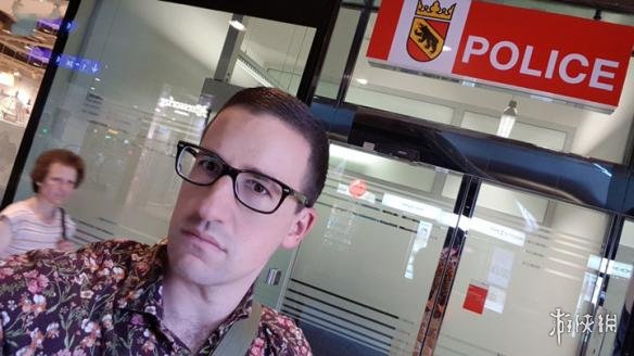 瑞士宅男日本旅行竟買了30公斤本子 回國(guó)遭海關(guān)查扣