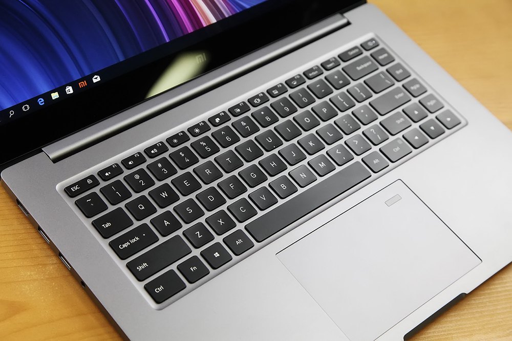 小米筆記本Pro GTX版圖賞 輕薄強(qiáng)性能(4/10)