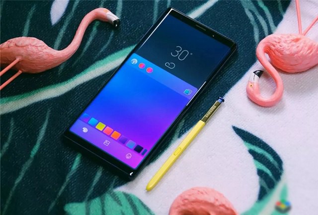 三星Note9液冷散熱驍龍845性能測 三星Note9安兔兔跑分多少？