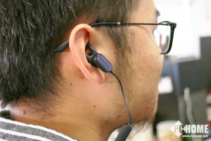 小米運動藍牙耳機青春版上手：輕盈、便捷、至真至美