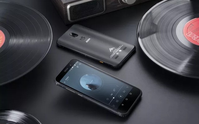 AGM X3手機發布：地表最強三防手機 售價3499元起