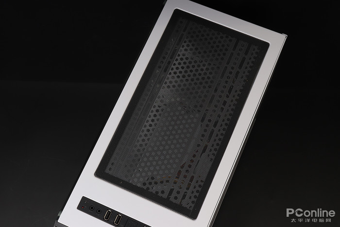 i7-8700配GTX1080游戲主機(jī)評(píng)測(cè):次旗艦的游戲配置