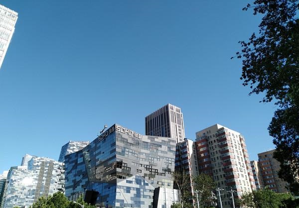 7.12寸巨屏手機 榮耀8X Max評測