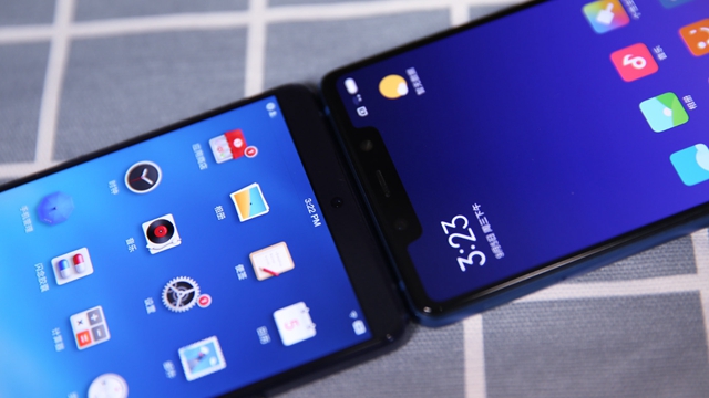 堅果Pro2S和小米8 SE哪個好看 堅果Pro2S和小米8 SE外觀對比