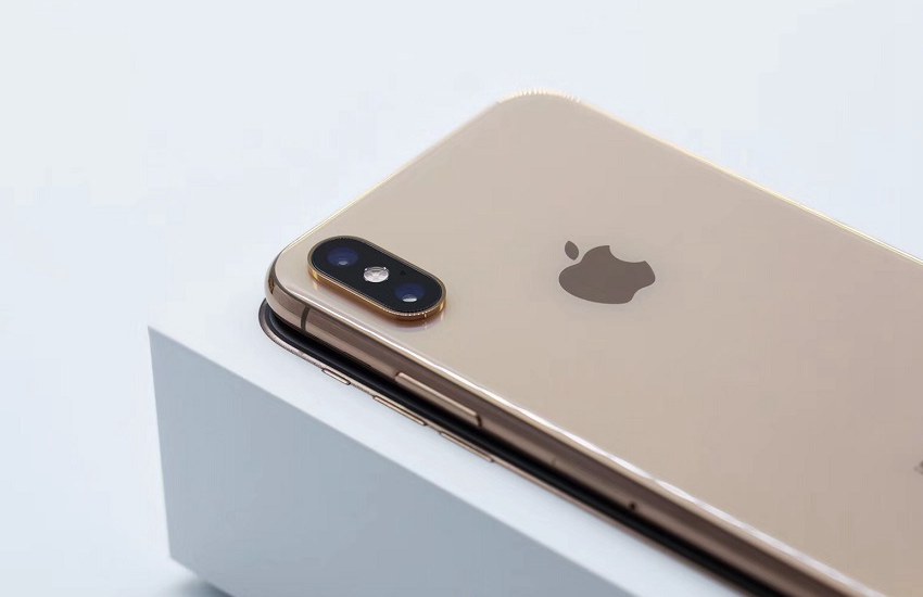 蘋果iPhone XS金色開箱圖賞 X模樣熟悉的味道(7/10)