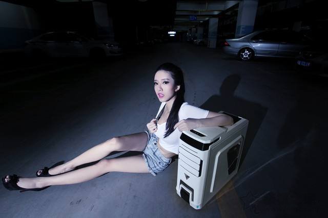 設計兼游戲 AMD銳龍R5-2600X搭Vega56中高端3A平臺電腦配置推薦