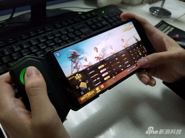 第一局人機(jī)當(dāng)然是滿(mǎn)分吃雞