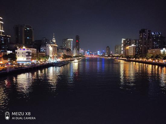 ▲虹軟算法下帶來更干凈的夜景畫面