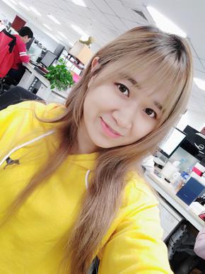 魅族X8 AI智能美顏自拍樣張