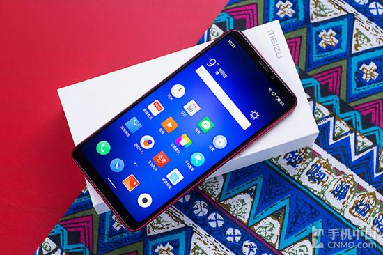 魅族Note8的屏占比依然高達87%