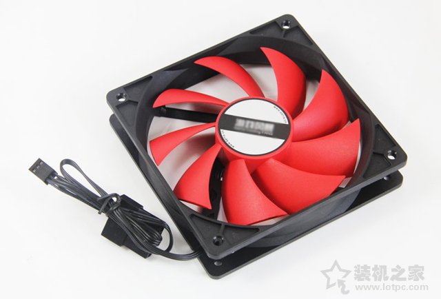 硬件知識(shí)科普：2針、3針、4針接口的散熱風(fēng)扇的區(qū)別是什么？