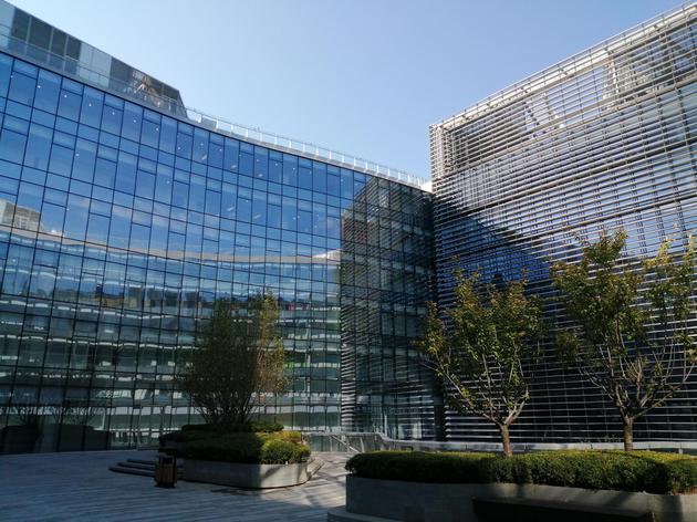 同樣是麒麟710!榮耀10青春版和華為暢享9Plus對比哪個好？