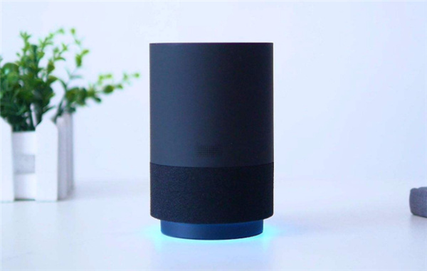 天貓精靈X1和華為AI智能音箱哪個好？對比區(qū)別有哪些