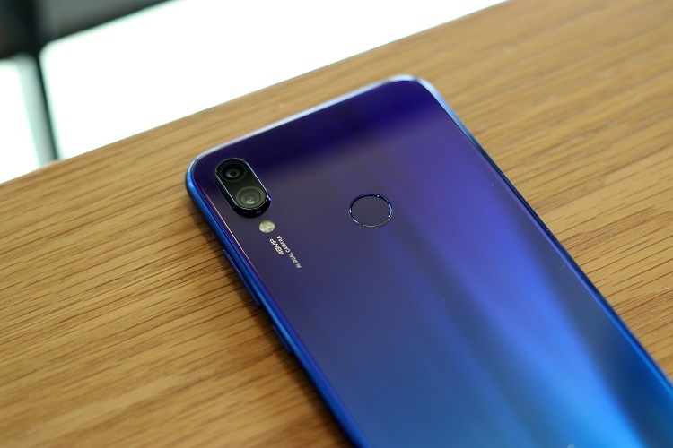 史上最漂亮的紅米手機 紅米Note7夢幻藍開箱圖賞