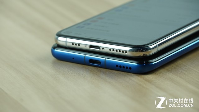 榮耀V20劍指果XS 旗艦機的博弈伯仲難分(審核不發(fā))