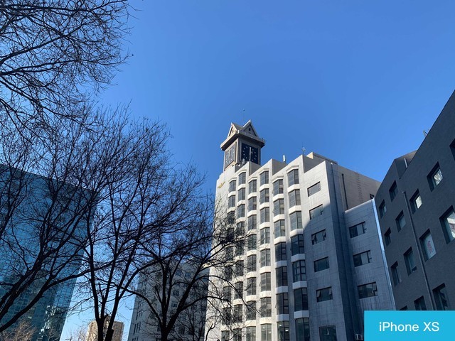 榮耀V20劍指果XS 旗艦機的博弈伯仲難分(審核不發)