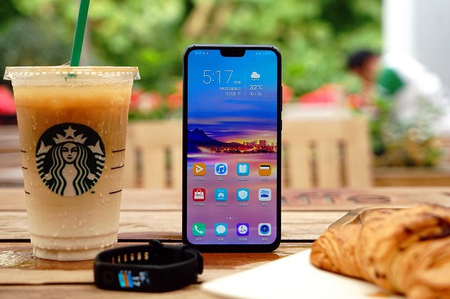 榮耀8X值得買嗎 榮耀8X全面評測