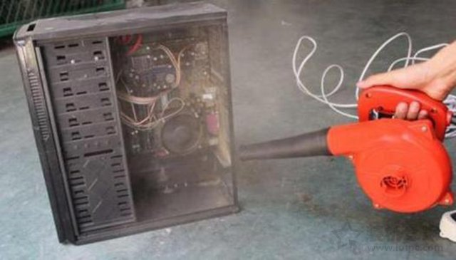 電腦主機聲音大嗡嗡響什么原因？電腦主機聲音大的原因及解決方法