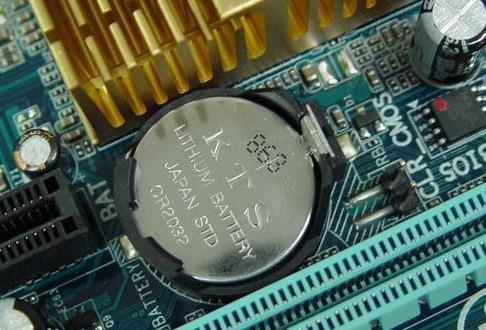 電腦主板電池怎么放電？常用的電腦主板電池放電方法