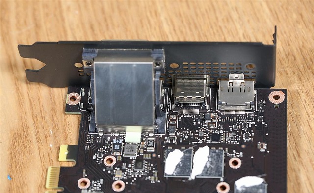 NVIDIA RTX2060做工如何 RTX2060公版顯卡拆解圖賞