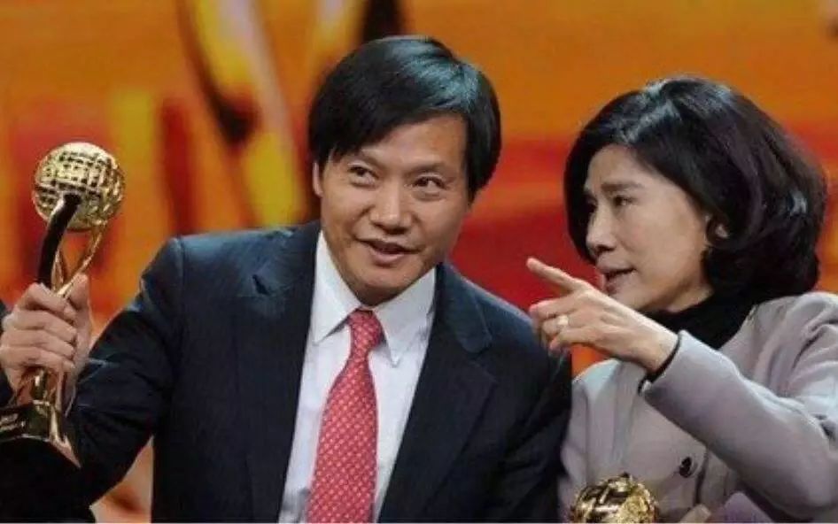 雷軍輸十億賭局？雷軍與董明珠的10億賭局結果已定！