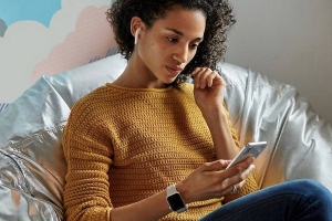 蘋果AirPods2無線耳機發布：支持無線充電 售價1279元起