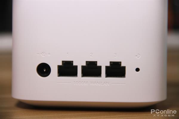 榮耀路由2S上手：不僅僅只是好看這么簡單