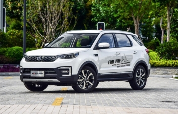 10萬(wàn)元預(yù)算想買緊湊型SUV：長(zhǎng)安CS55、哈弗F5和東南DX7選誰(shuí)？