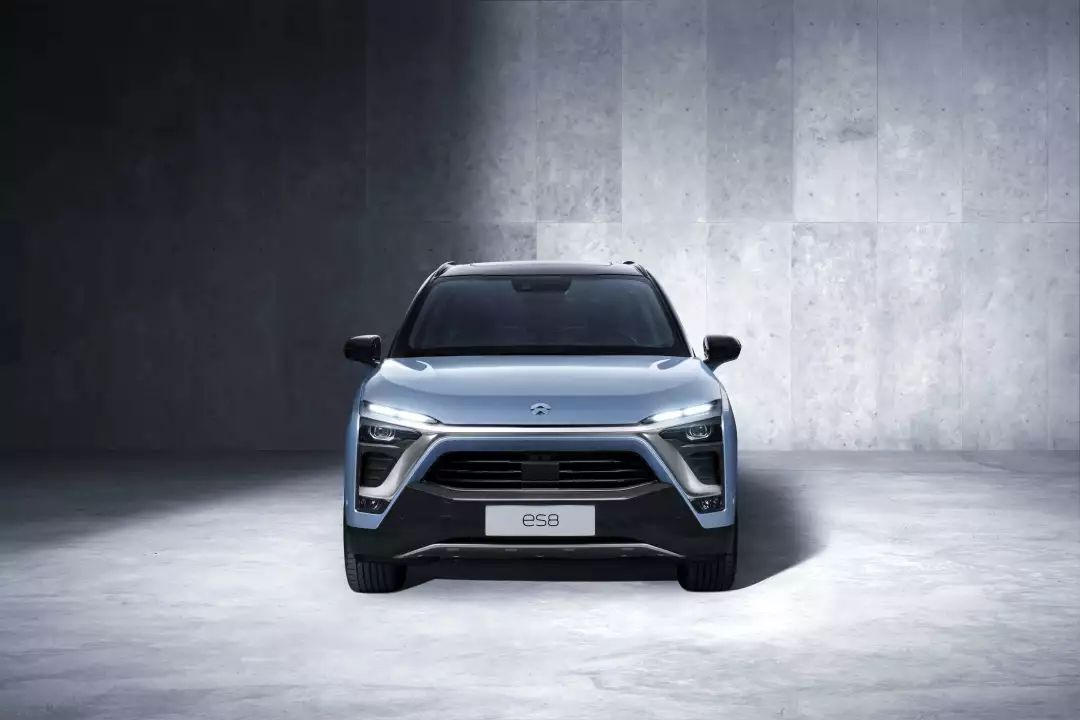 5月高端SUV銷量前10出爐，奔馳GLC、寶馬X3破萬，凱迪拉克XT5銷量環比猛增！