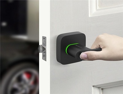 智能門鎖安全嗎？超六成智能門鎖IC卡鑰匙可破解復(fù)制 八成智能門鎖可假指紋解