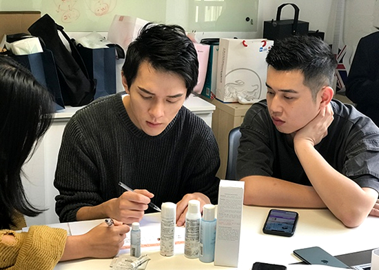 李佳琦直播再翻車是怎么回事？終于真相了,原來是這樣！