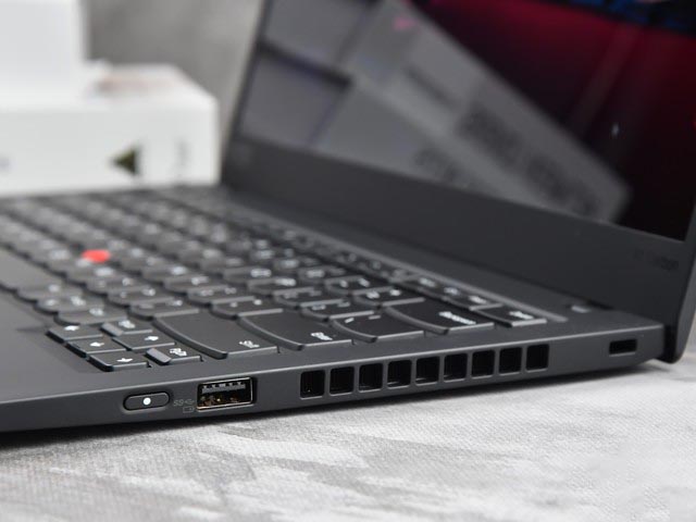 ThinkPad X1 Carbon 2020筆記本全面評測