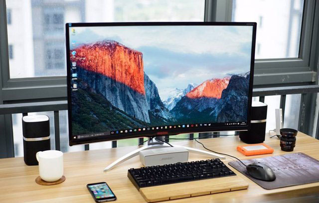 曲面和平面顯示器哪個好？曲面顯示器和平面顯示器的區別及優缺點