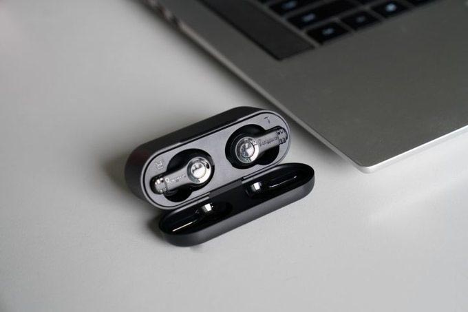 omthing TWS：超值的百元真無線藍牙耳機