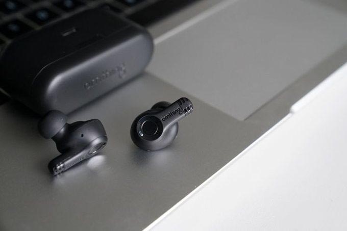 omthing TWS：超值的百元真無線藍牙耳機