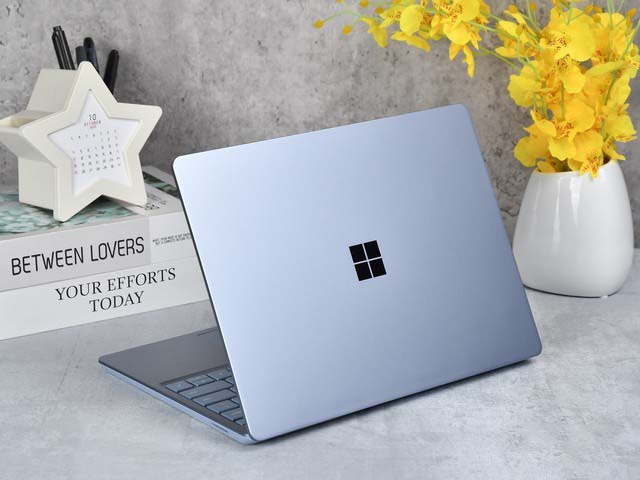 Surface Laptop Go 開箱試用 可以入手