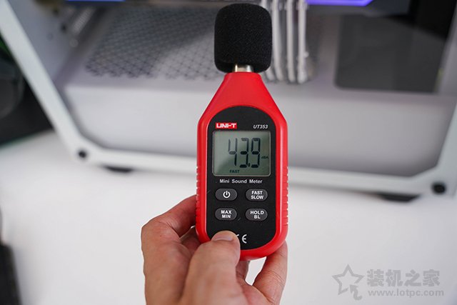 專屬氛圍游戲天地，松弛有度的靜音桌面搭建分享