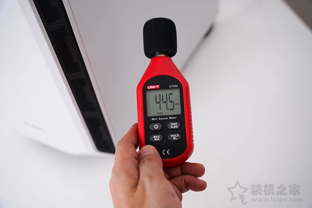 專屬氛圍游戲天地，松弛有度的靜音桌面搭建分享